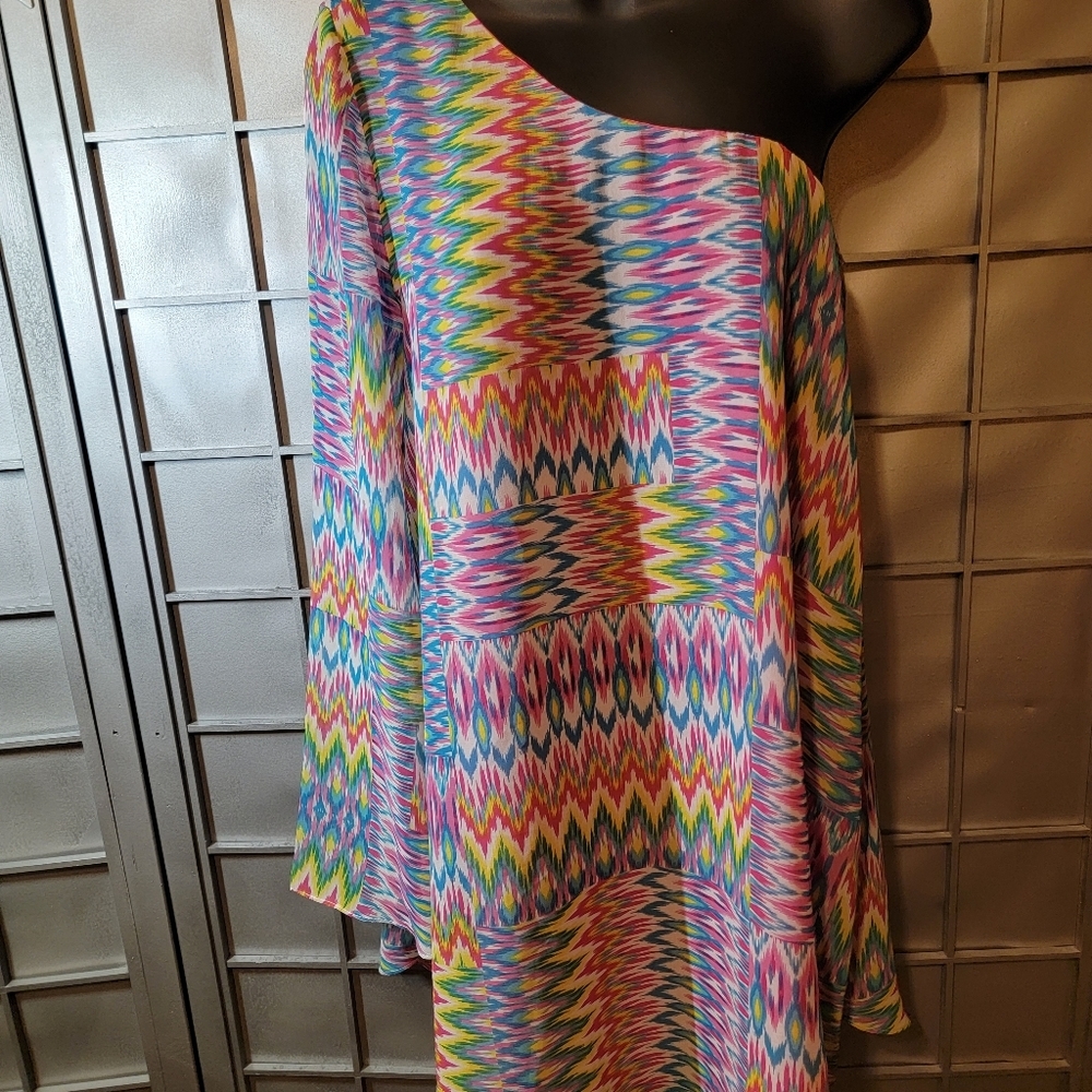 Women’s One-Shoulder Multicolor Printed Top